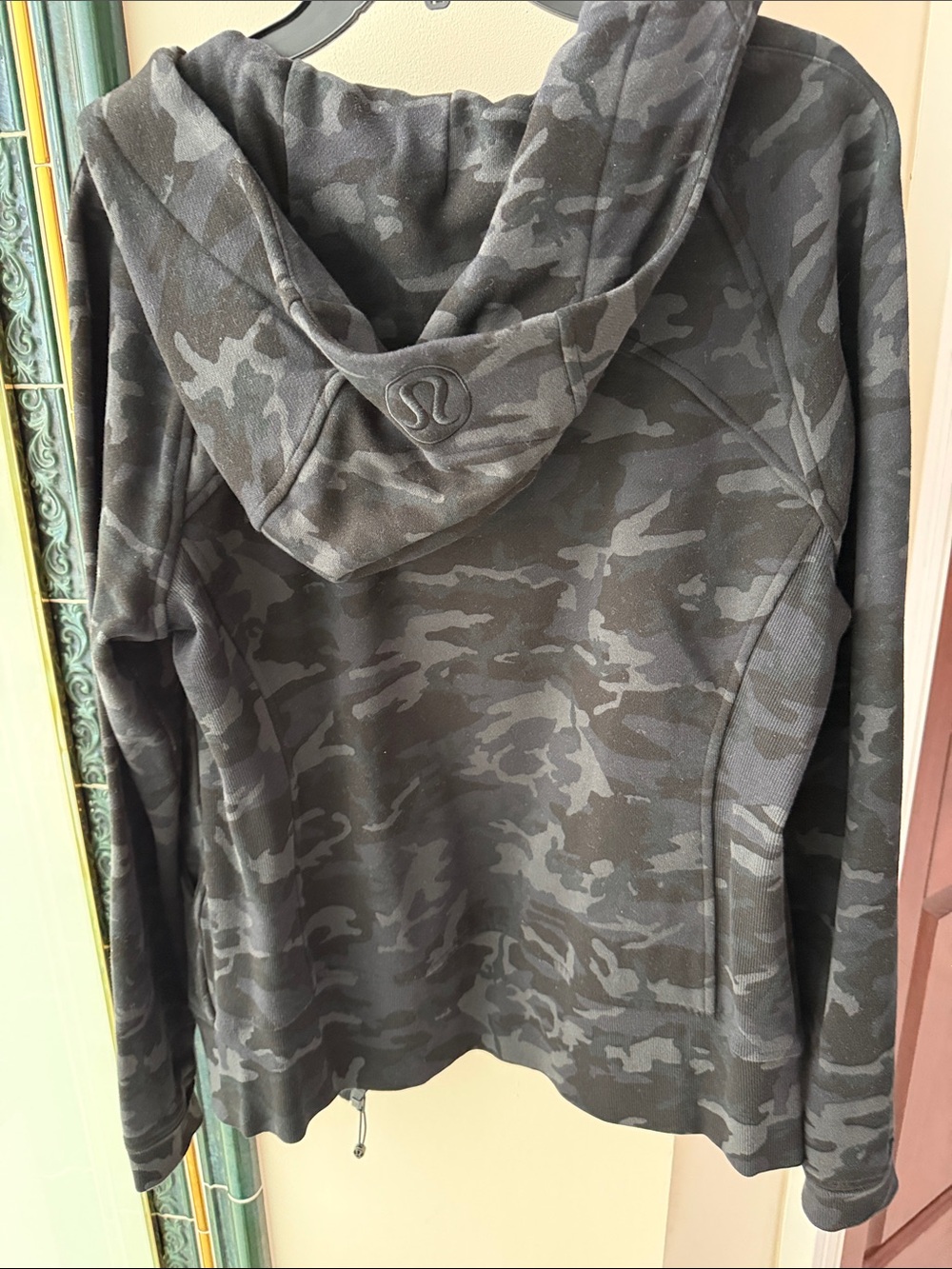 lululemon athletica Black Hoodie Jacket - Picture 3 of 6
